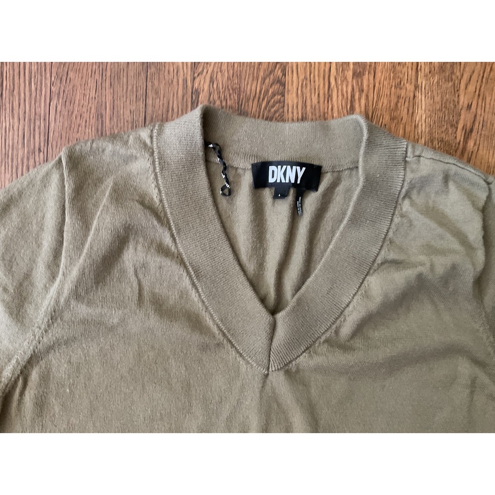 DKNY Olive Green V-Neck Short Sleeve Knit Sweater Top Large